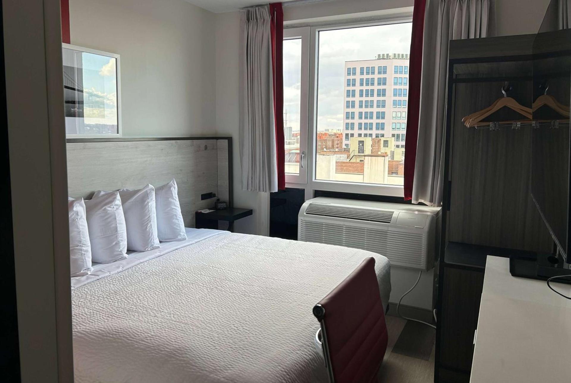 Ramada by Wyndham Brooklyn Near Flatbush photo 7