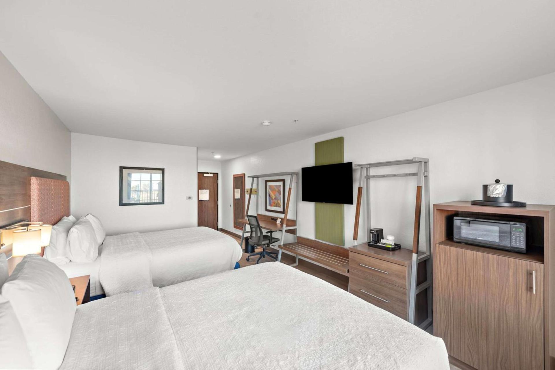Hampton Inn by Hilton Calexico photo 20