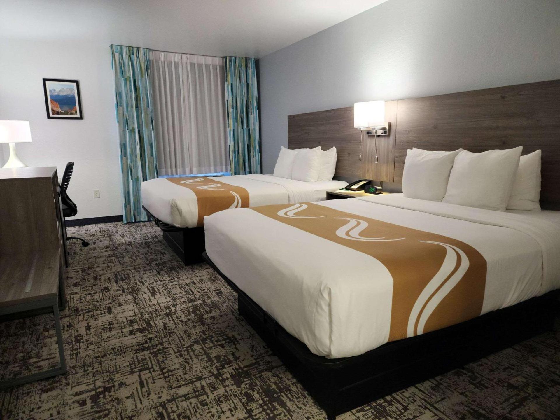 Quality Inn & Suites Denver International Airport photo 14