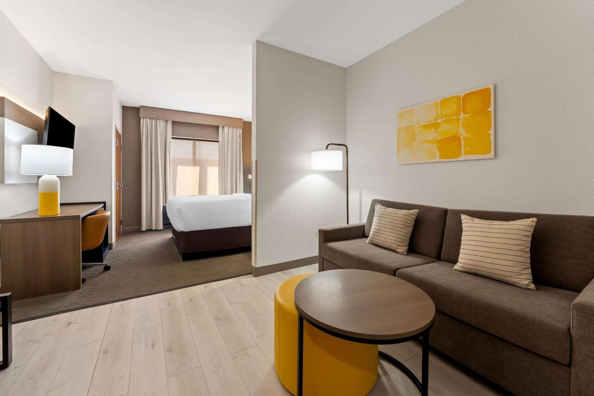 Comfort Suites Augusta Riverwatch photo 19