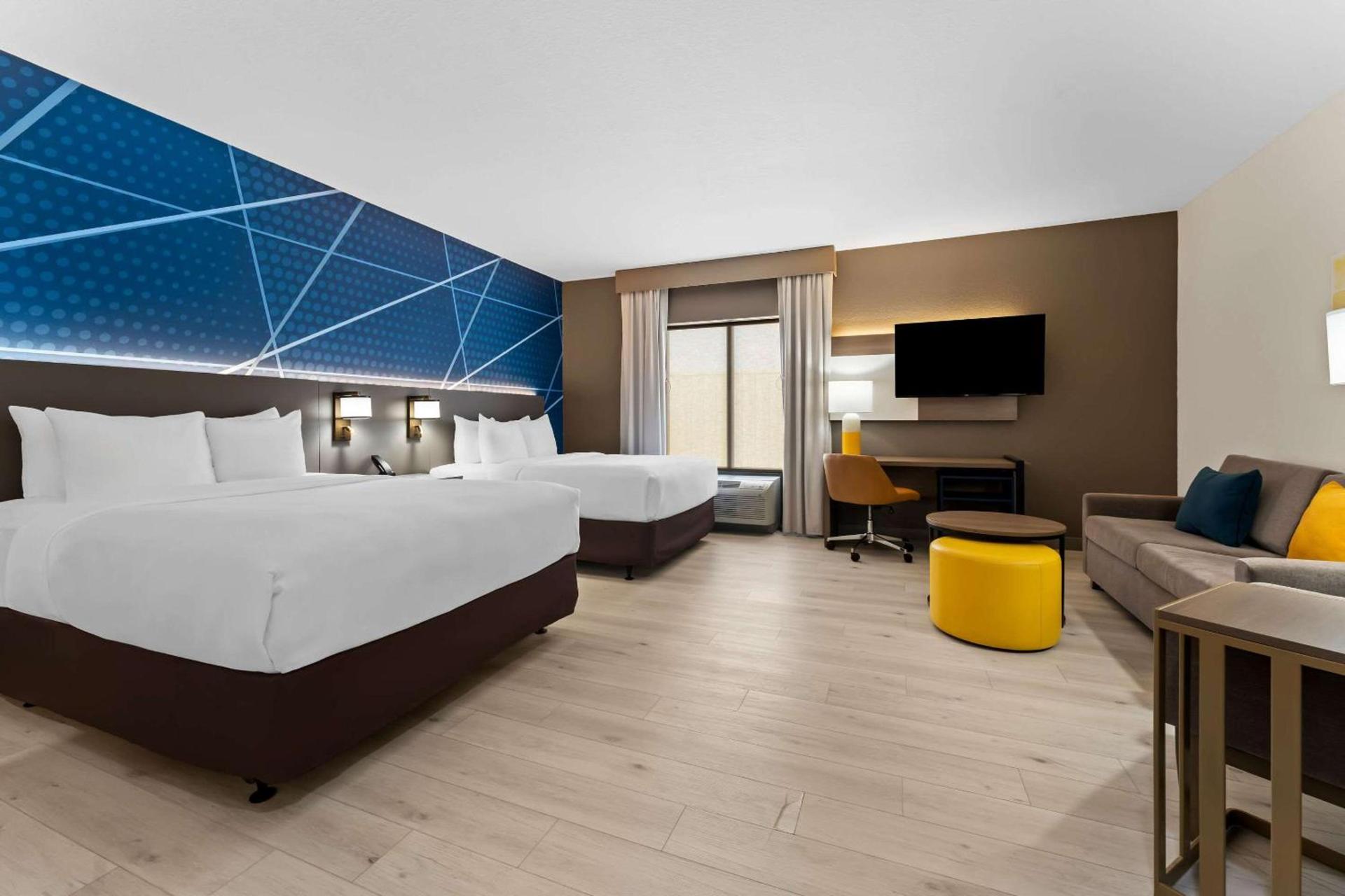 Comfort Suites Augusta Riverwatch photo 22