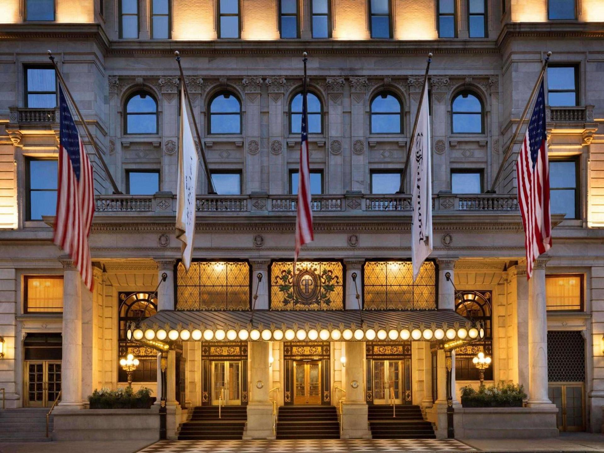 The Plaza, A Fairmont Hotel photo 2