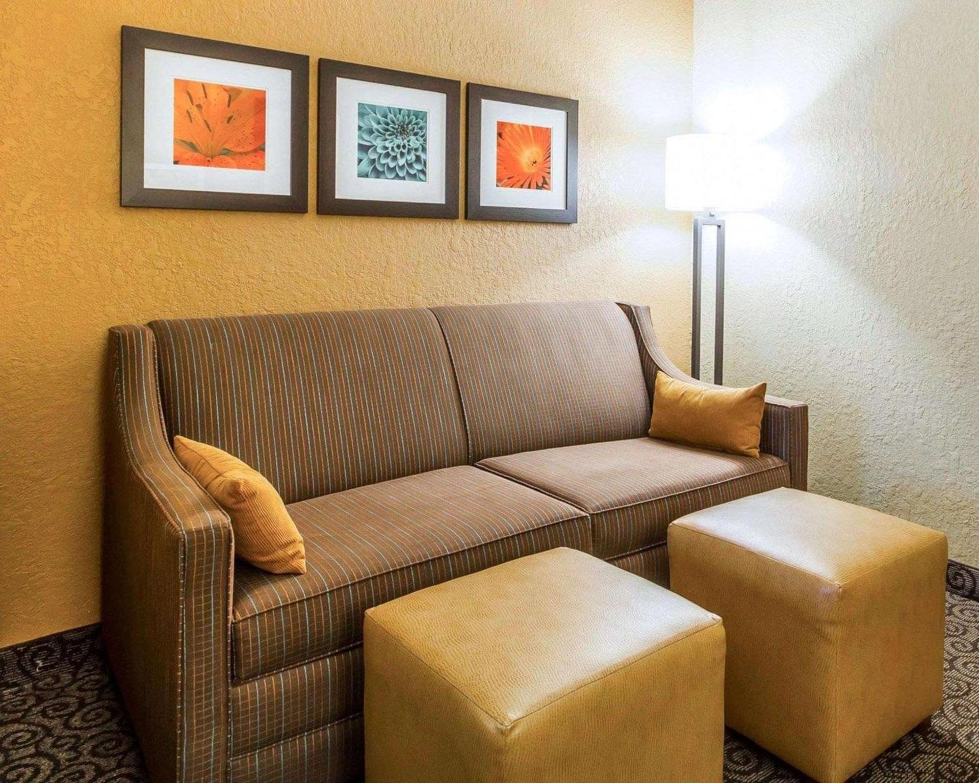 Comfort Suites Ramsey photo 9