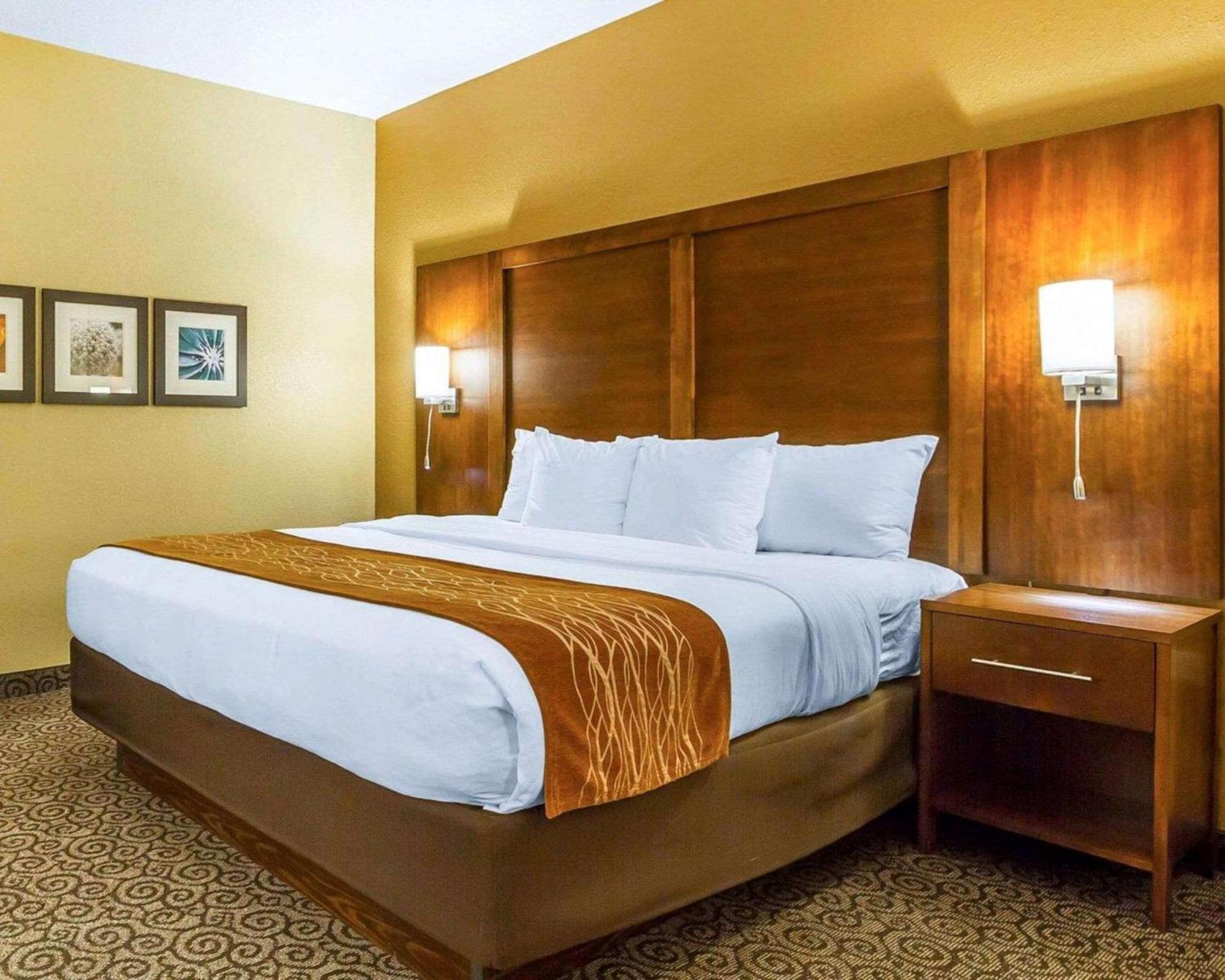 Comfort Suites Ramsey photo 12