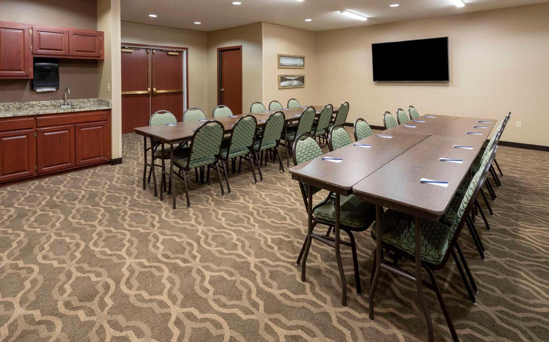 Comfort Suites Ramsey photo 22