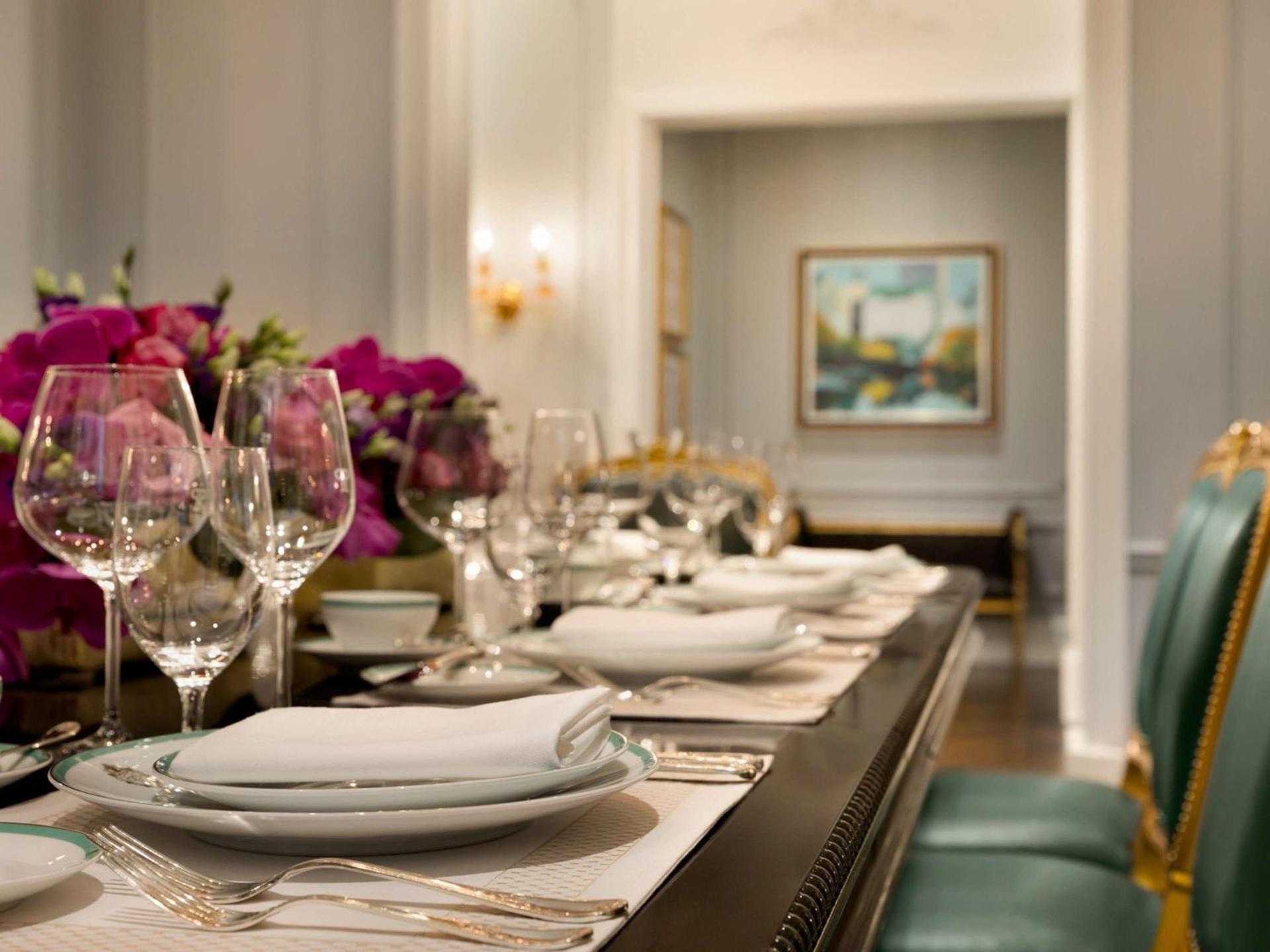The Plaza, A Fairmont Hotel photo 59