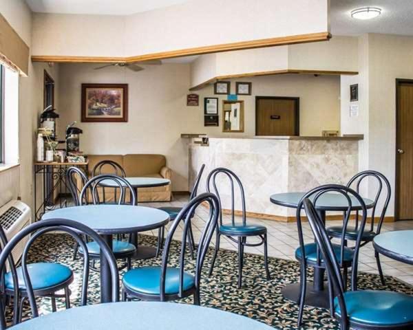 GrandStay Hotel & Suites Minocqua photo 15