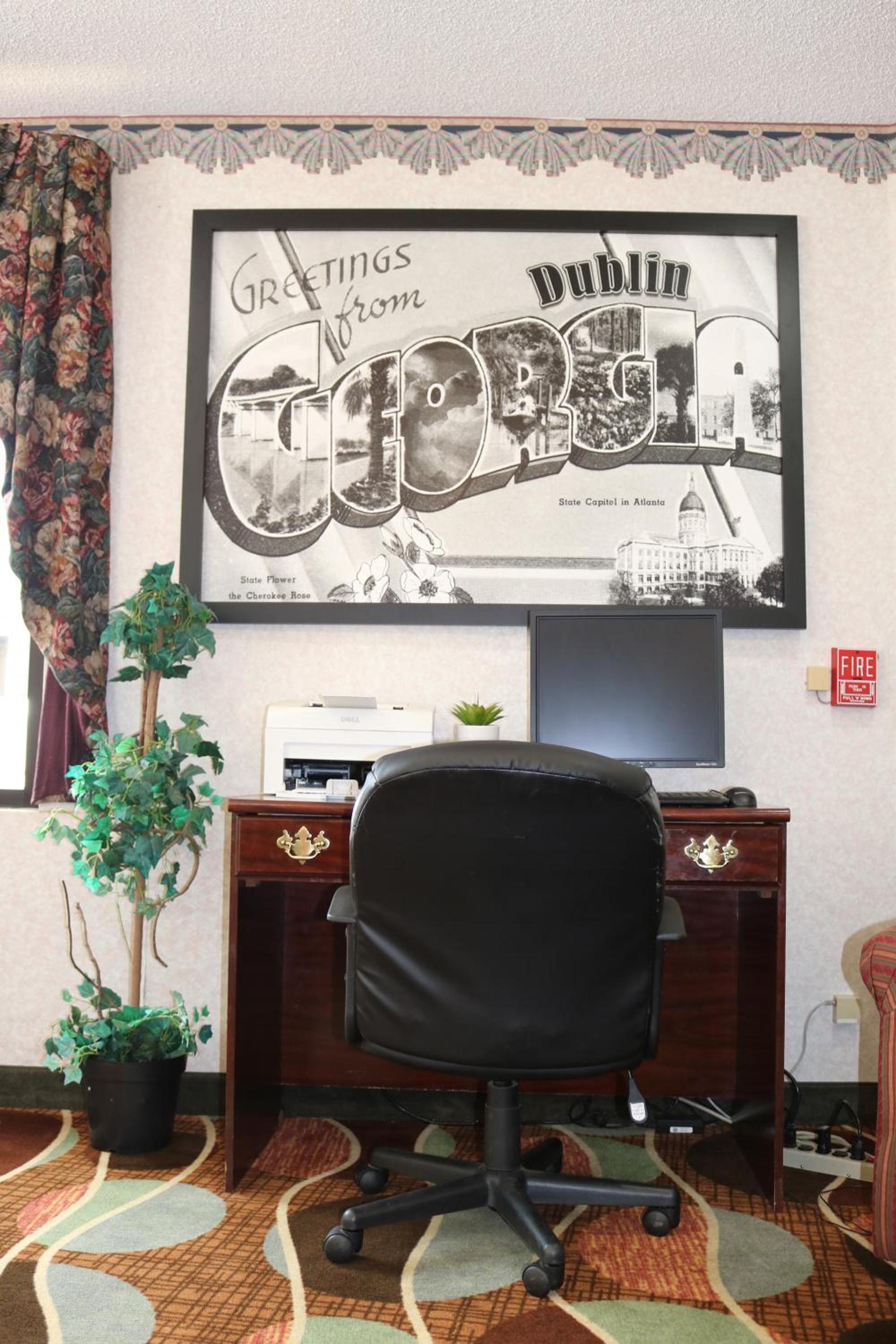 Super 8 by Wyndham Dublin photo 20