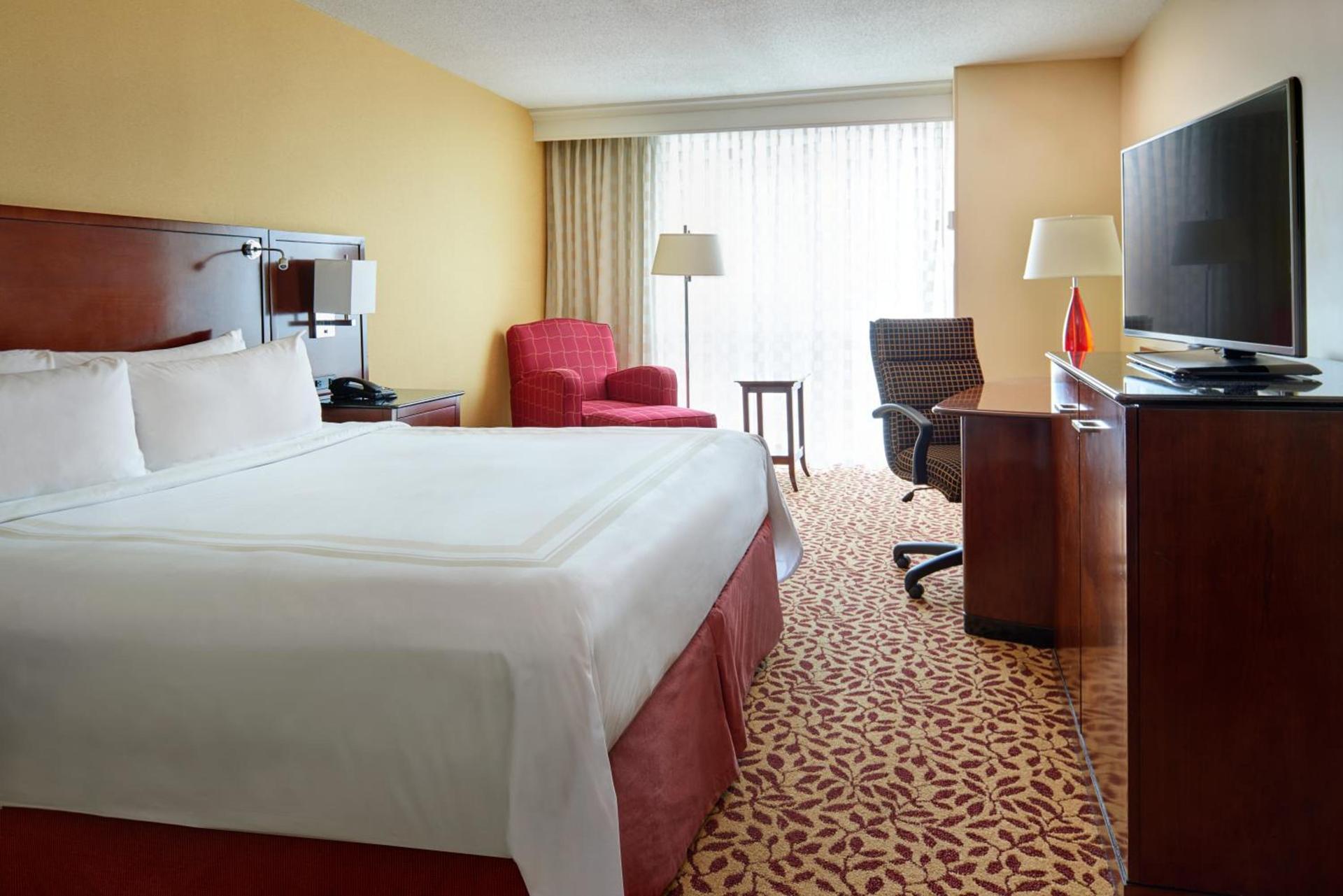 Wyndham Cleveland Airport photo 9