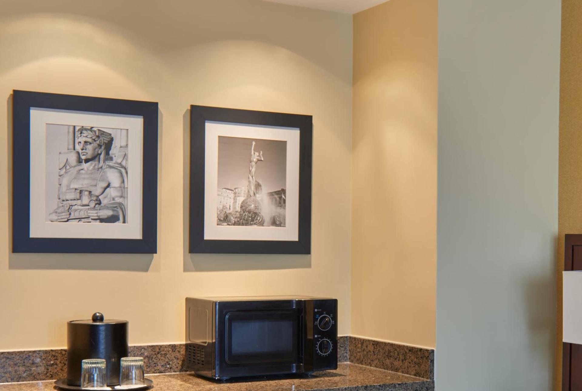 Wyndham Cleveland Airport photo 30