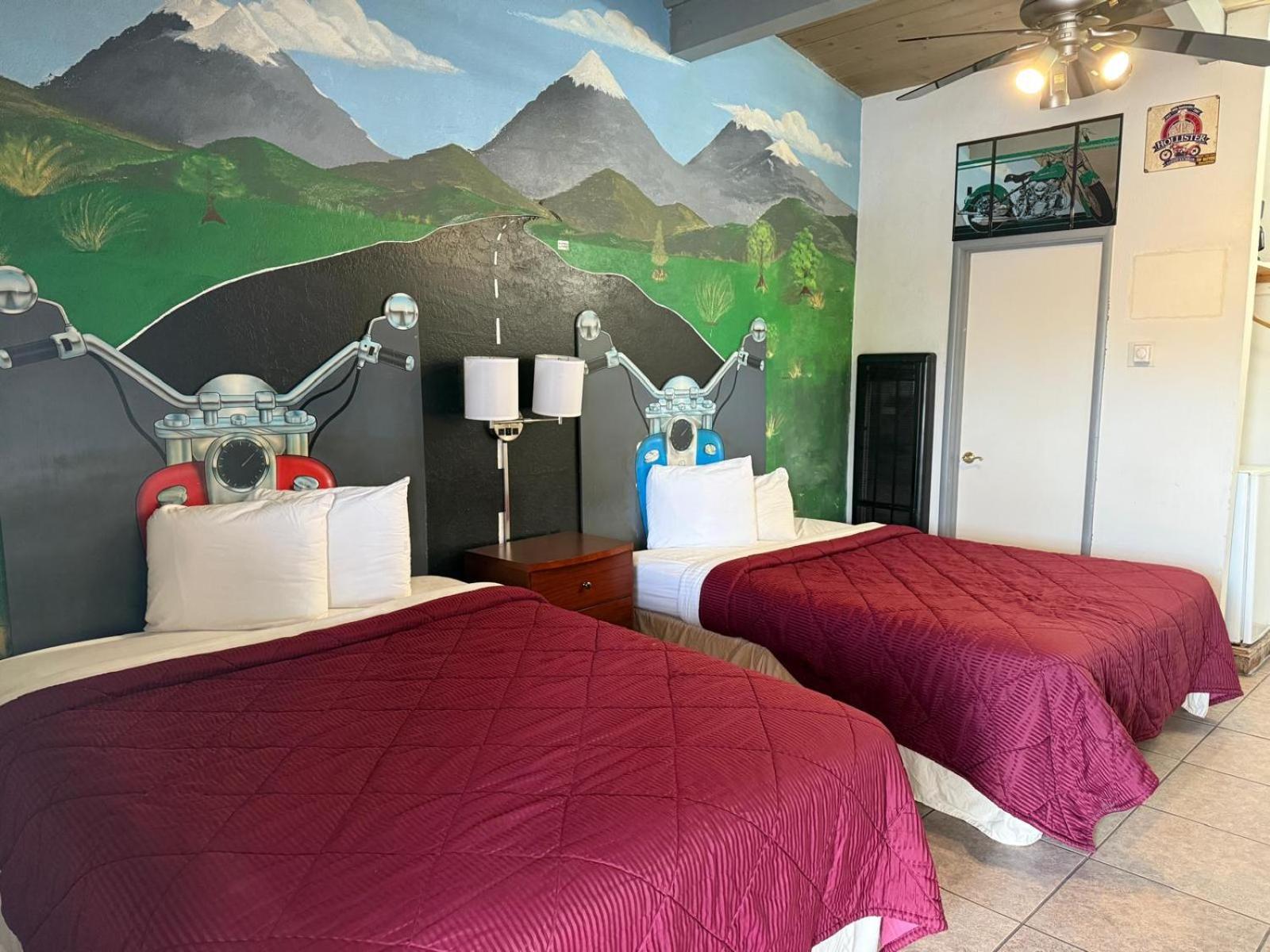 Cinderella Motel photo 12