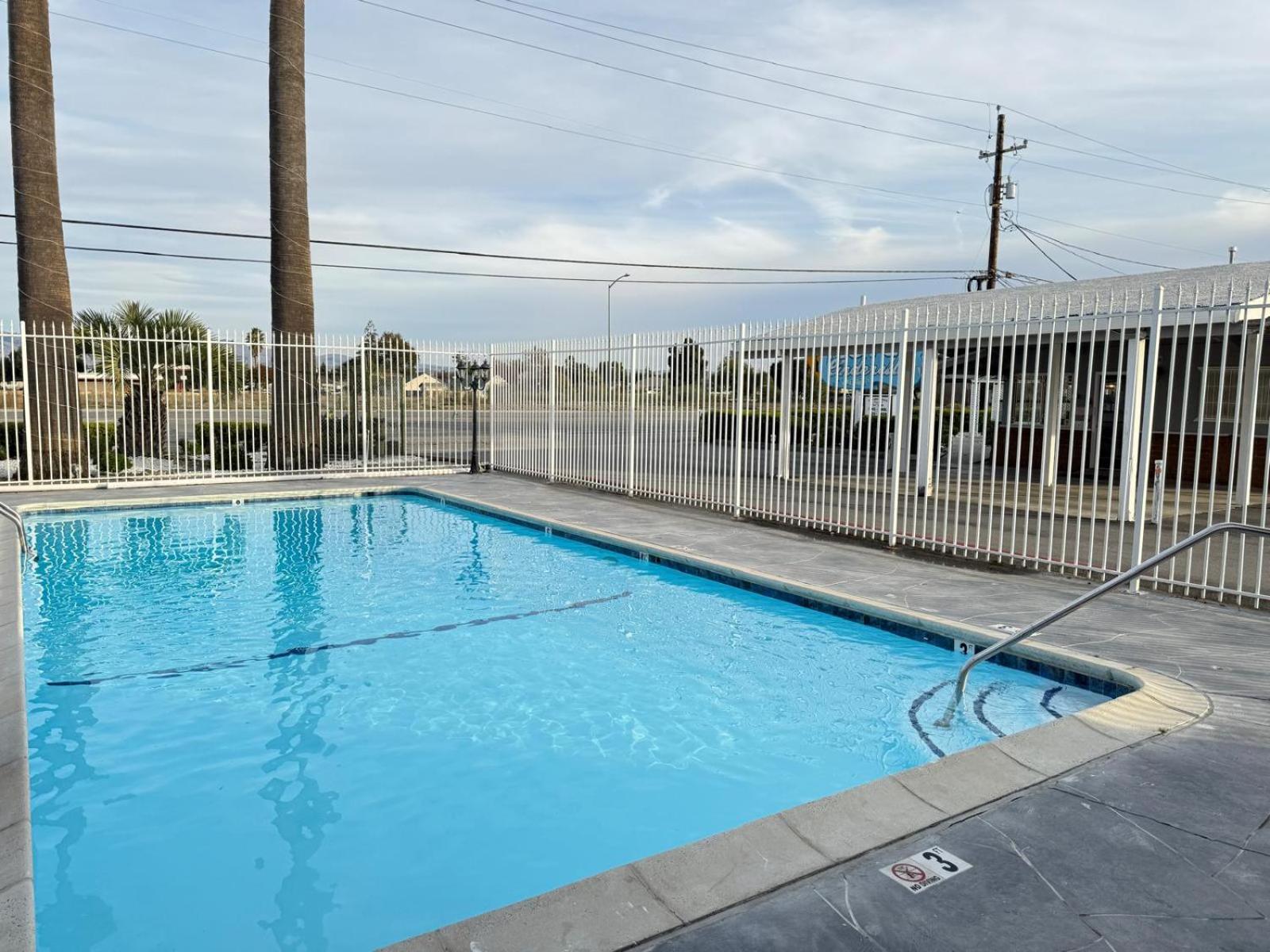 Cinderella Motel photo 14