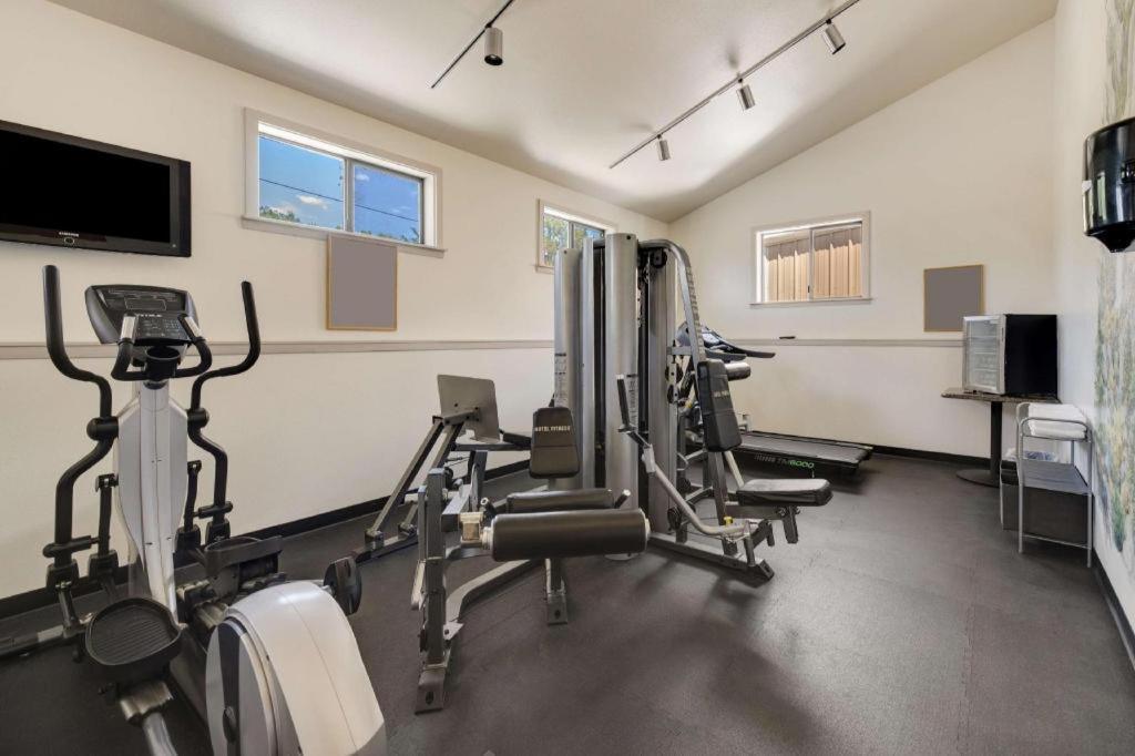 Best Western Frontier Motel photo 54