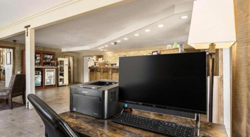 Best Western Frontier Motel photo 31