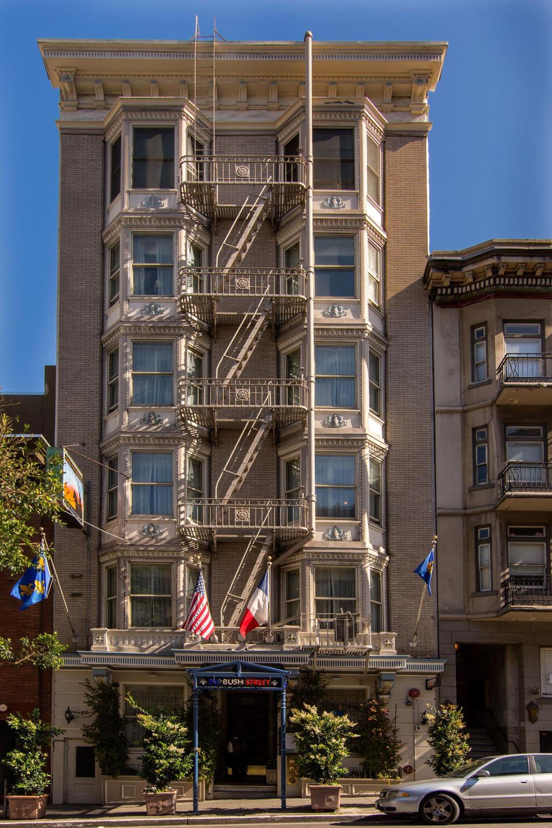 Cornell Hotel photo 1