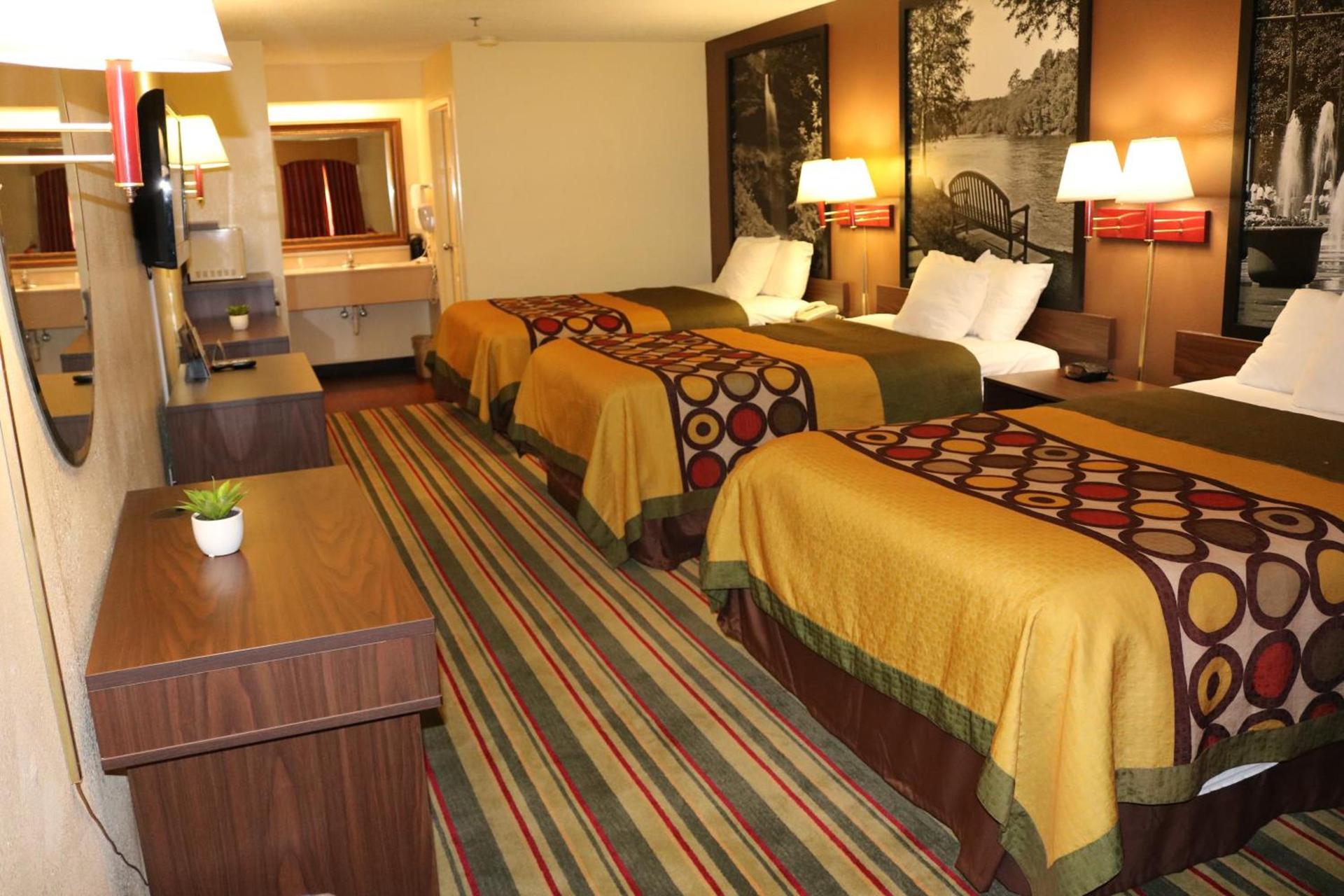 Super 8 by Wyndham Dublin photo 52