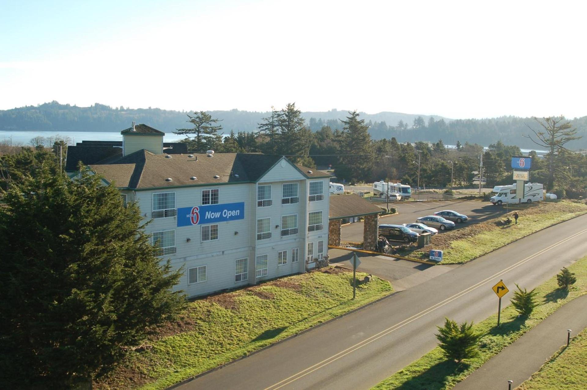 Motel 6-Newport, OR photo 2