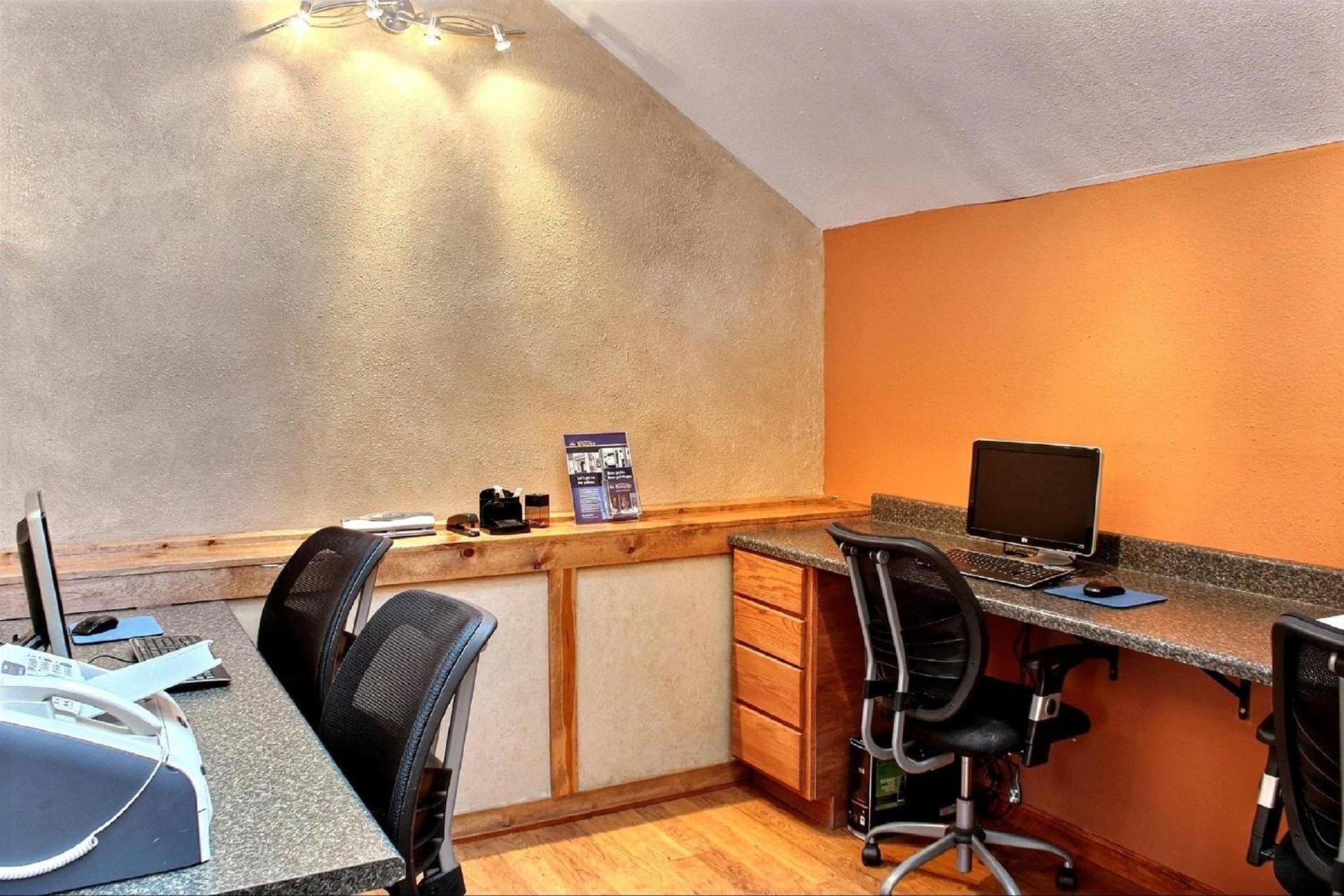 Comfort Inn & Suites Morton - Peoria photo 50
