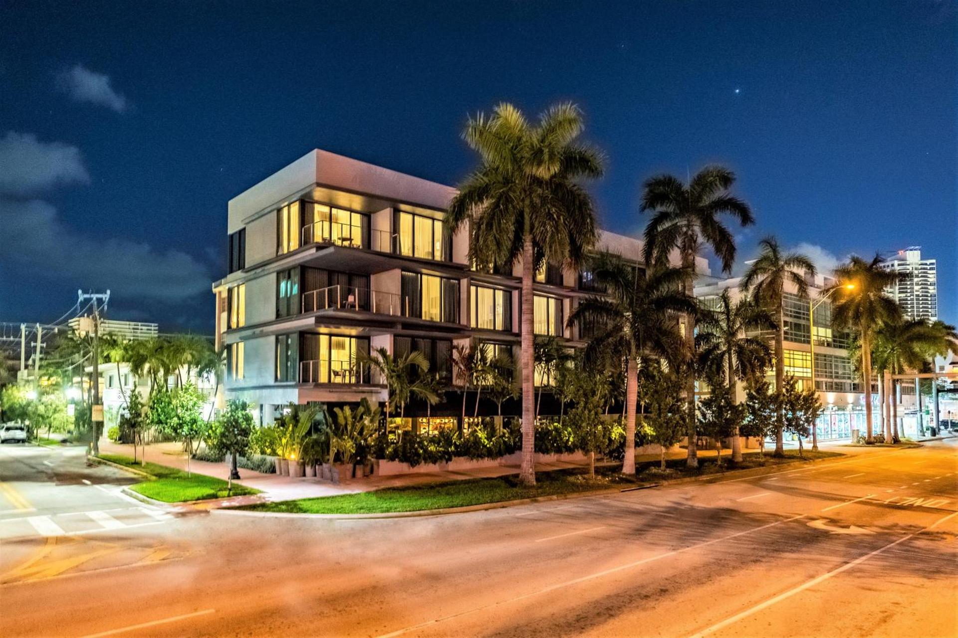The March Hotel photo 1