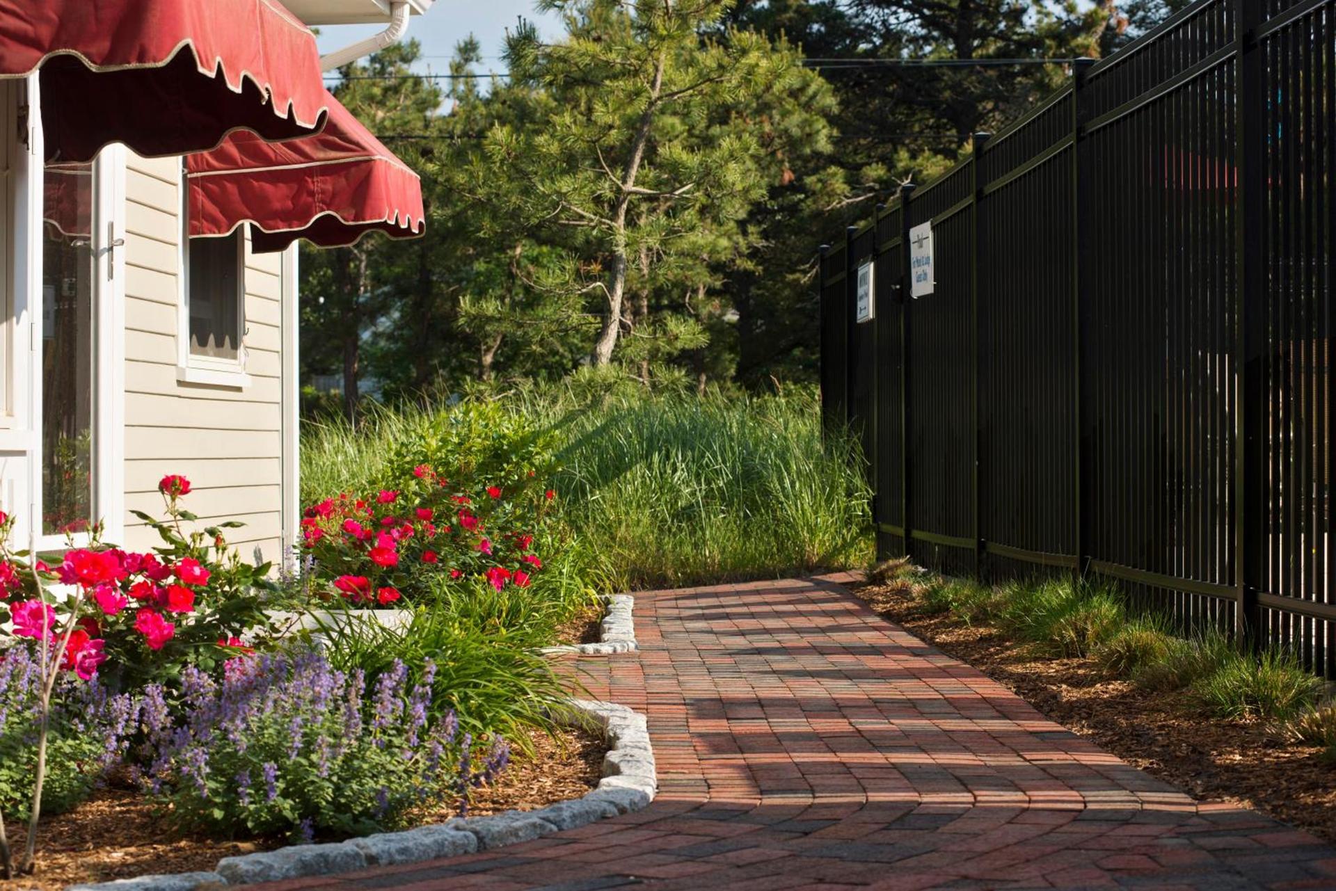 Wellfleet Lodge photo 15