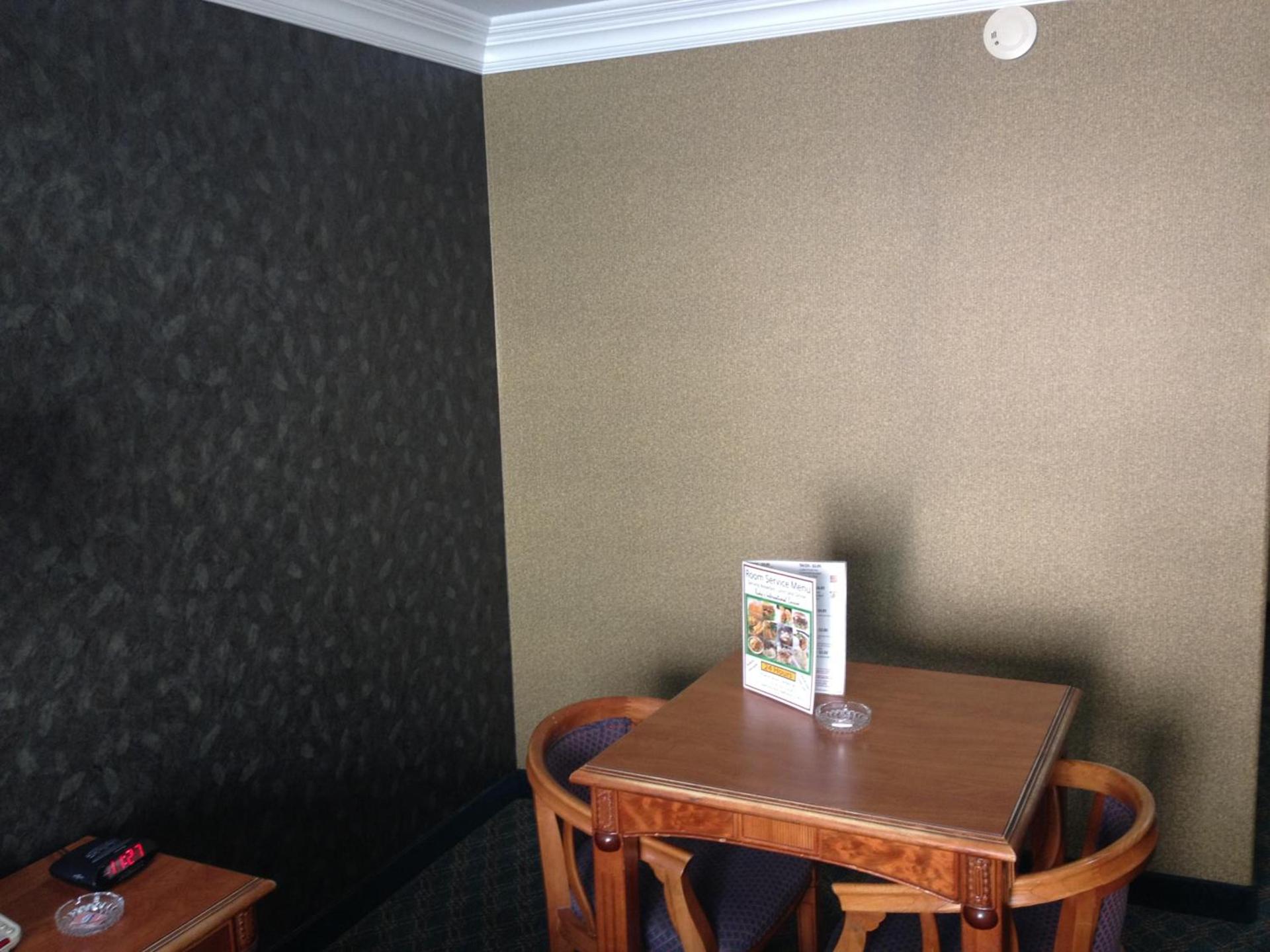 Crystal Inn Suites & Spas photo 11