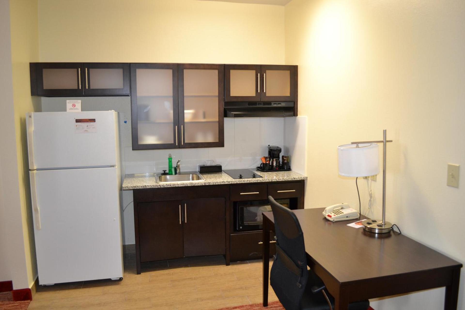 Hawthorn Suites Irving DFW South photo 26