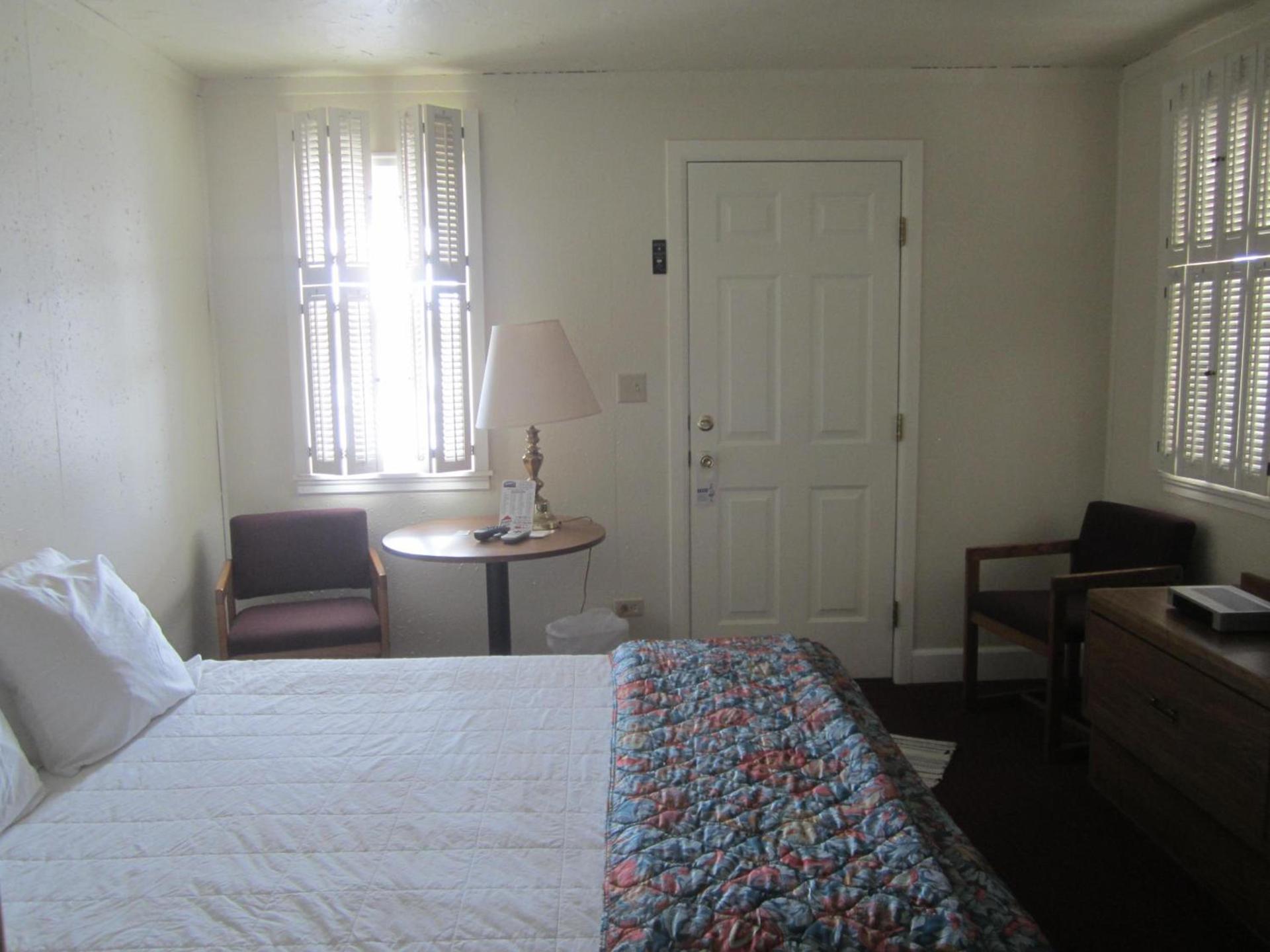 Big Horn Motel photo 37