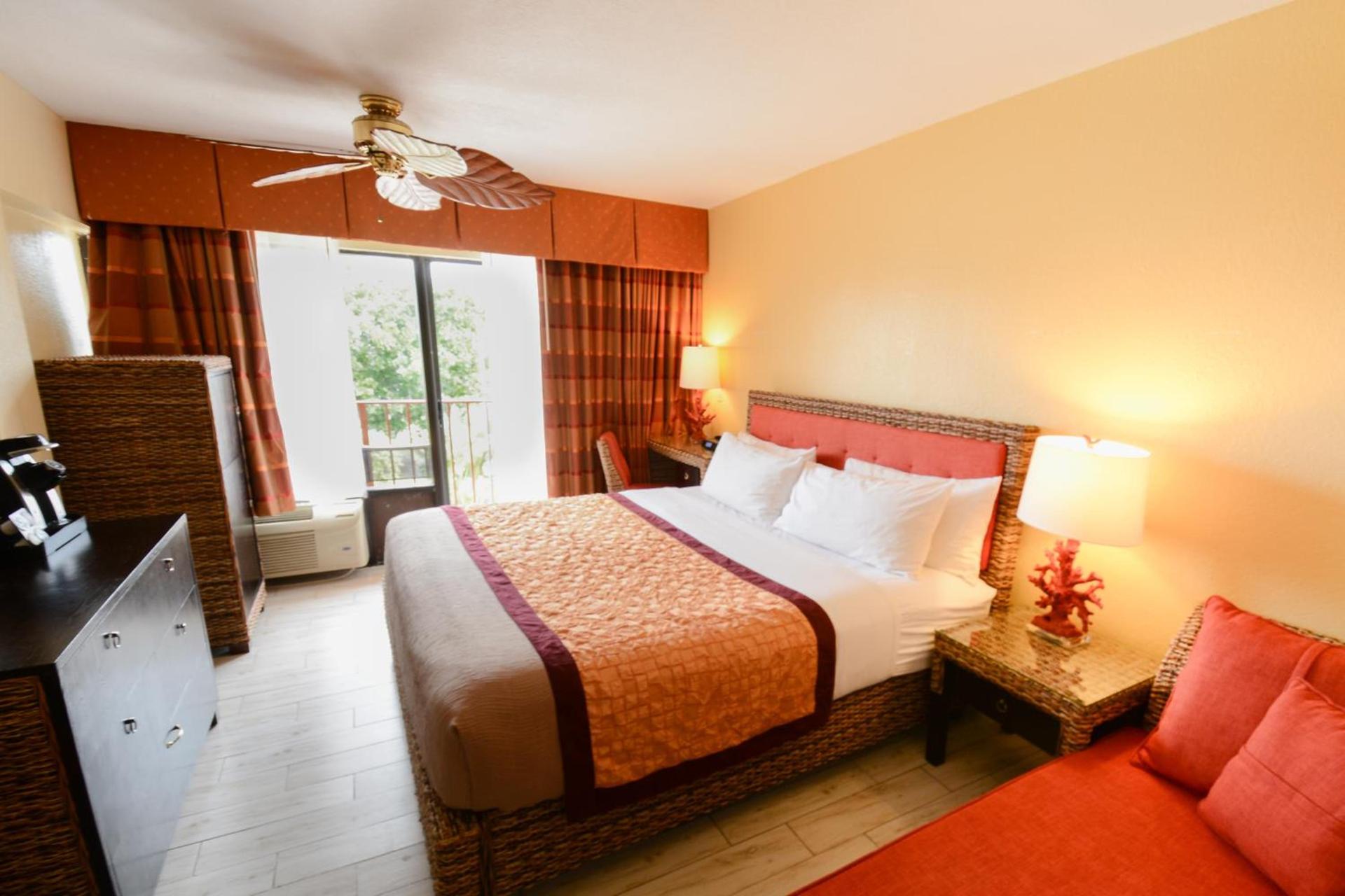 Royal Inn Beach Hutchinson Island photo 34