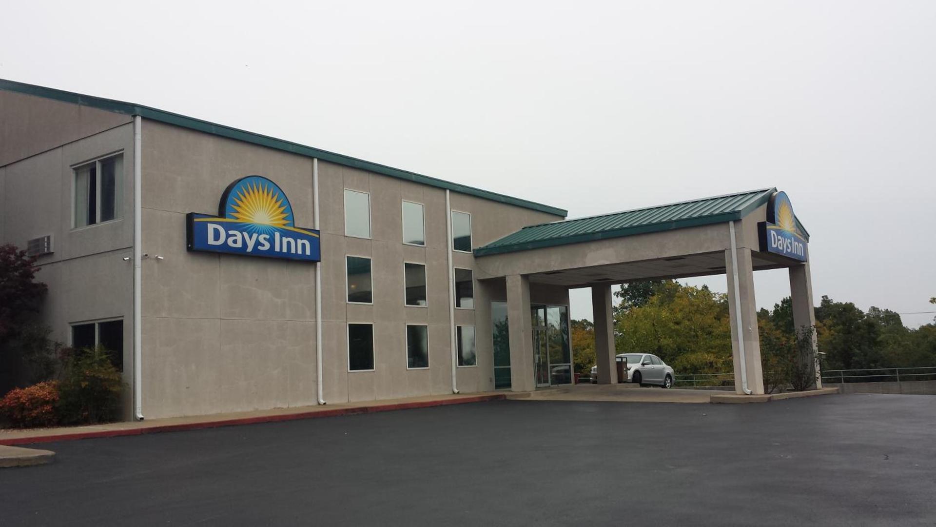 Days Inn by Wyndham Harrison photo 36