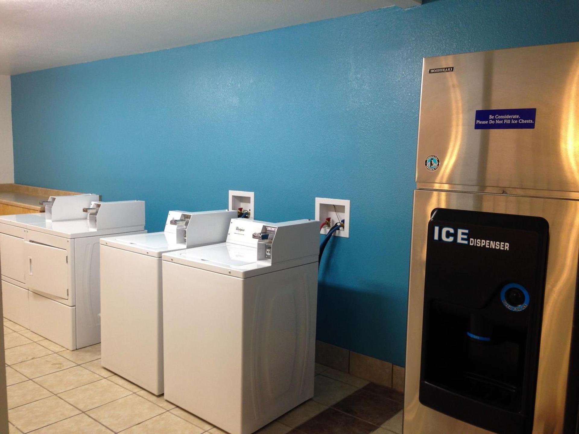 Motel 6-Sedalia, MO photo 15