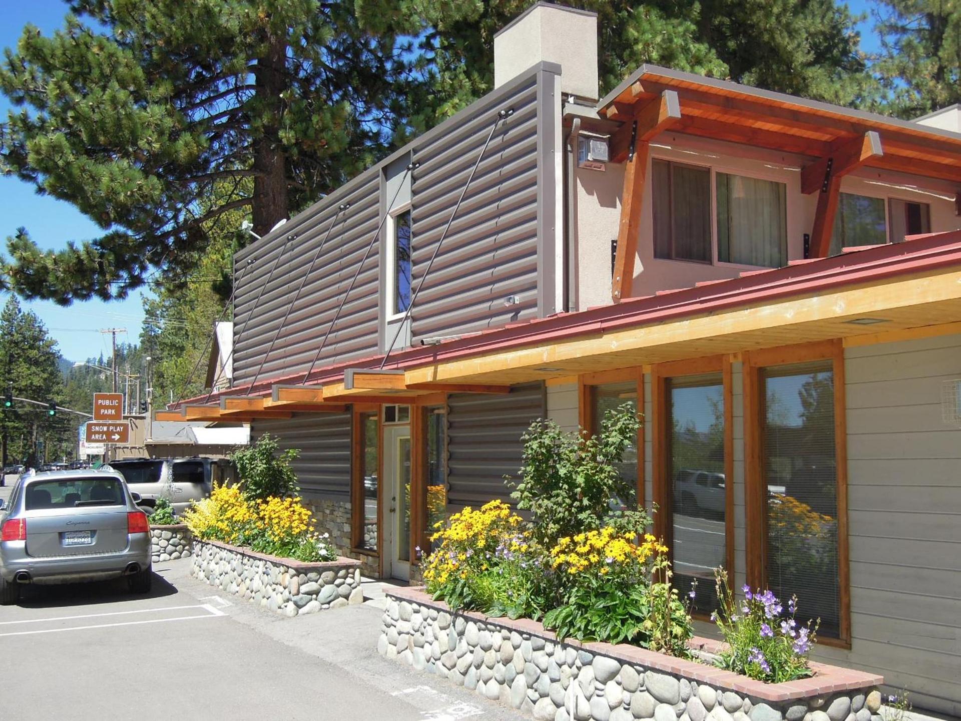 Firelite Lodge photo 17