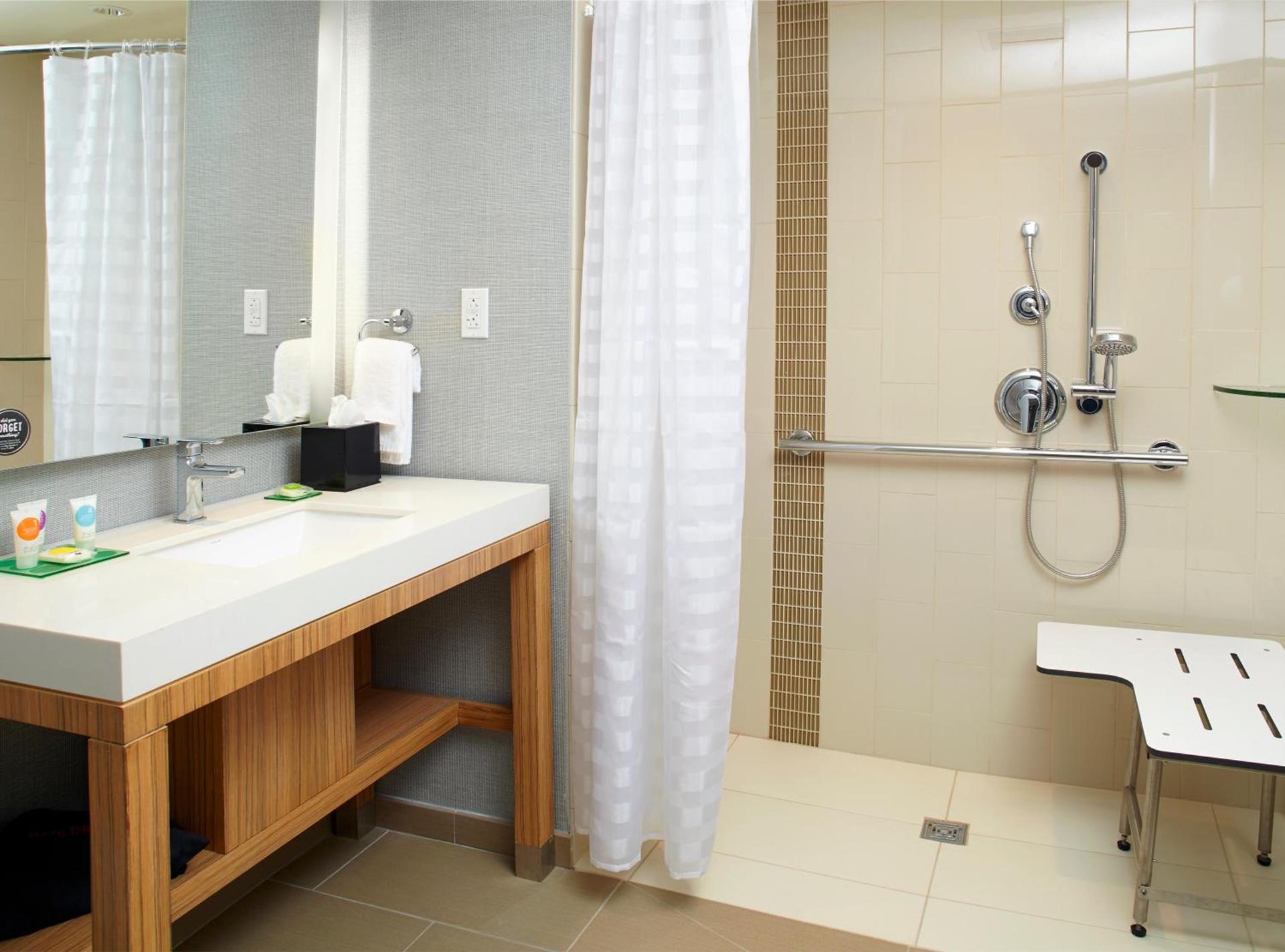 Hyatt Place Miami Airport East photo 37
