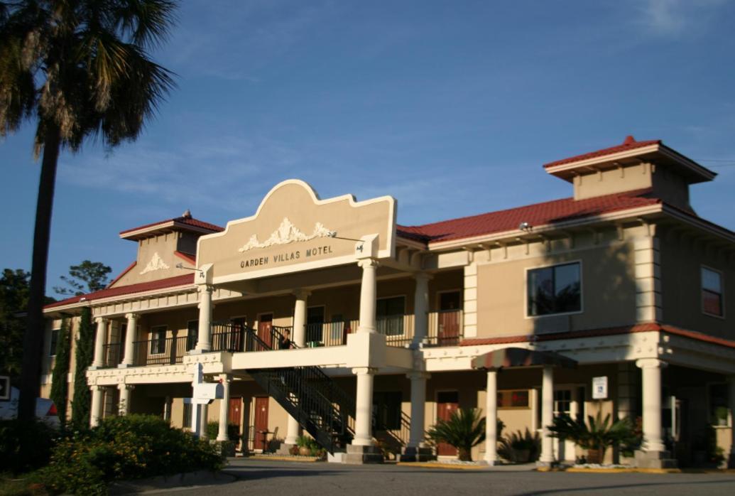 The Garden Villas Hotel photo 1