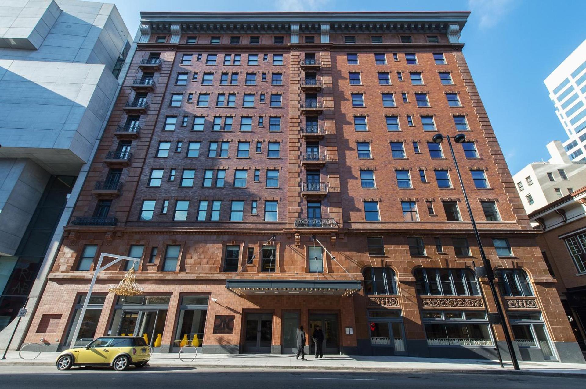 21c Museum Hotel Cincinnati — hotel in Cincinnati