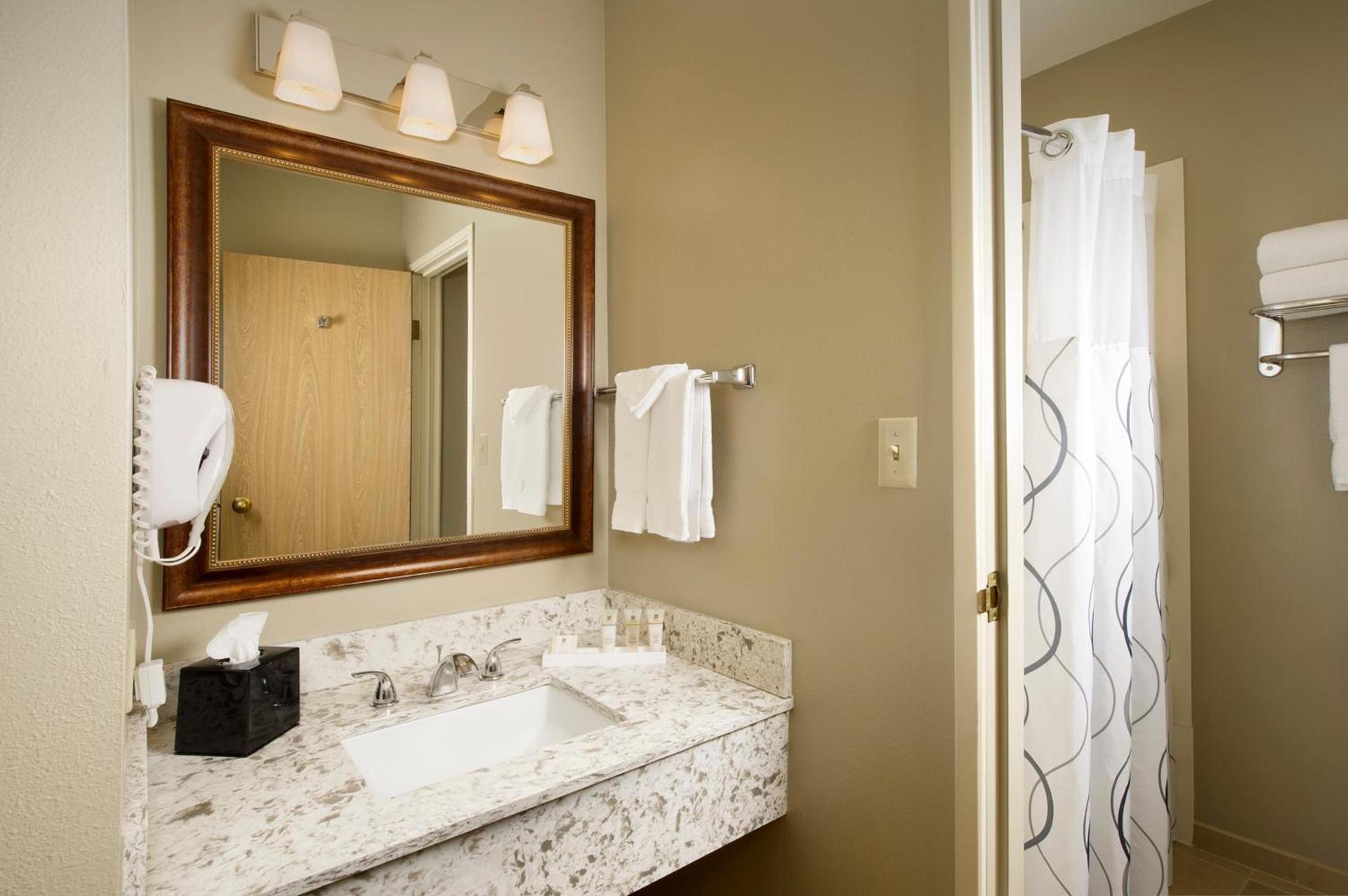 Redmond Inn photo 11