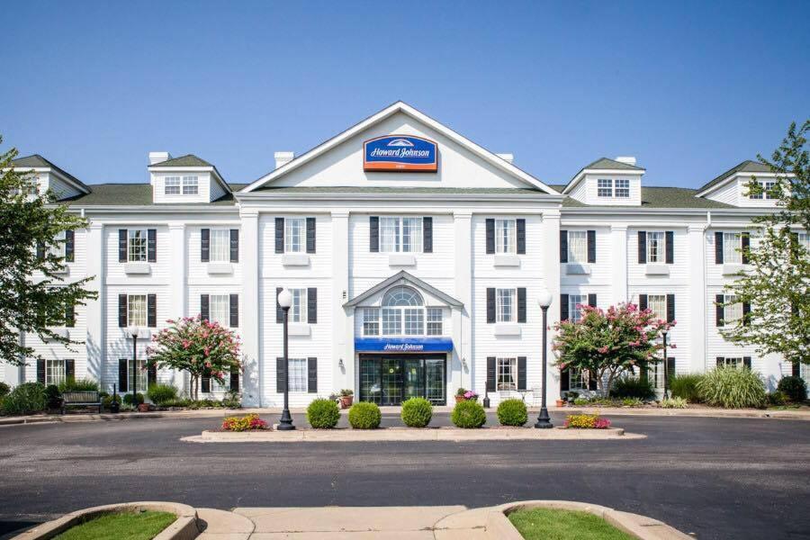 Howard Johnson by Wyndham Jackson photo 11