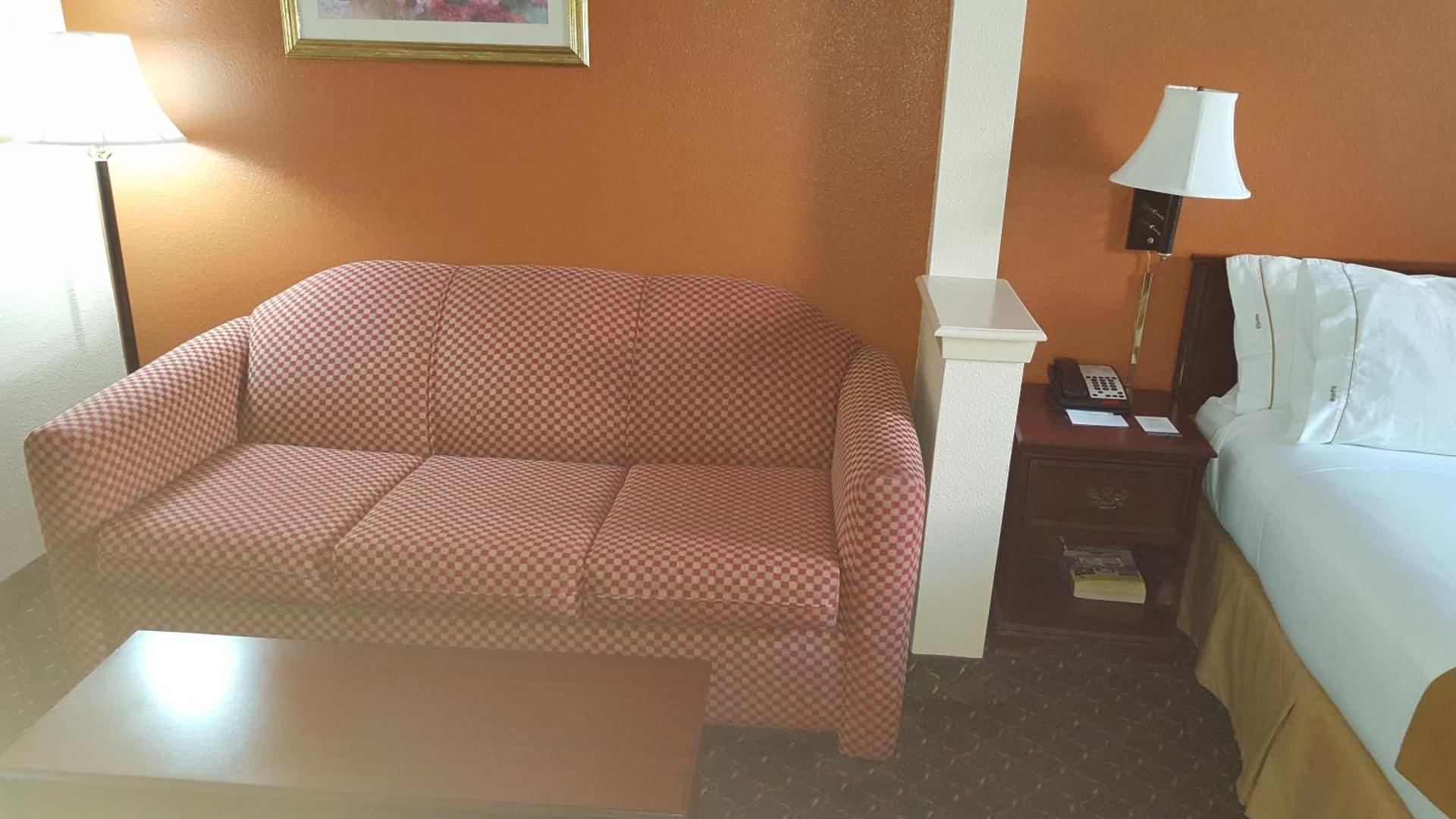 Country Inn & Suites by Radisson, Fort Worth West l-30 NAS JRB photo 51