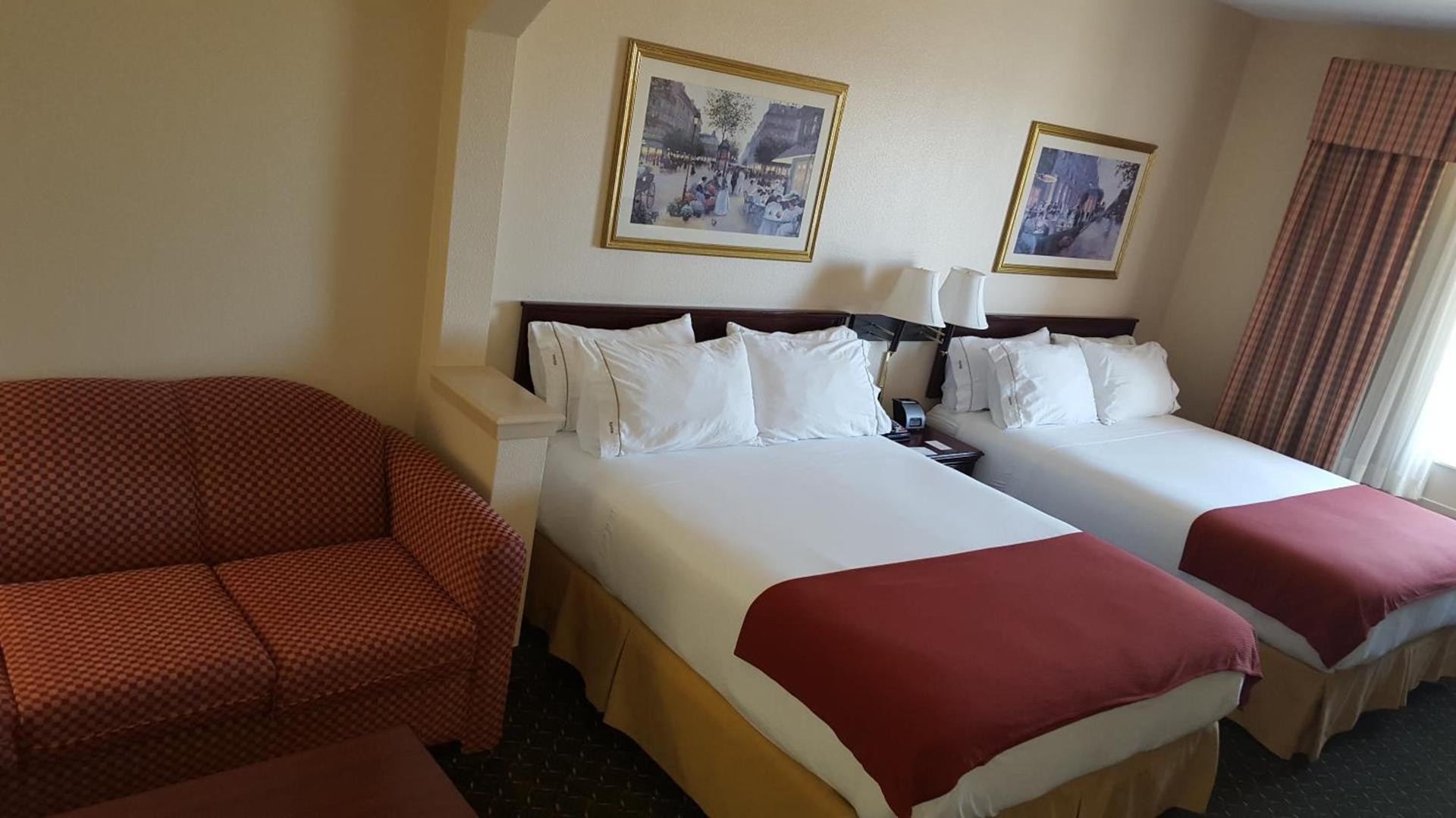 Country Inn & Suites by Radisson, Fort Worth West l-30 NAS JRB photo 66