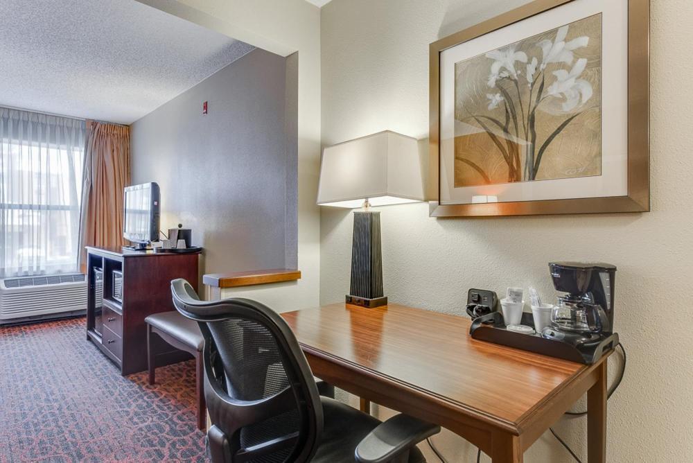 Baymont by Wyndham Oklahoma City/Quail Springs photo 4