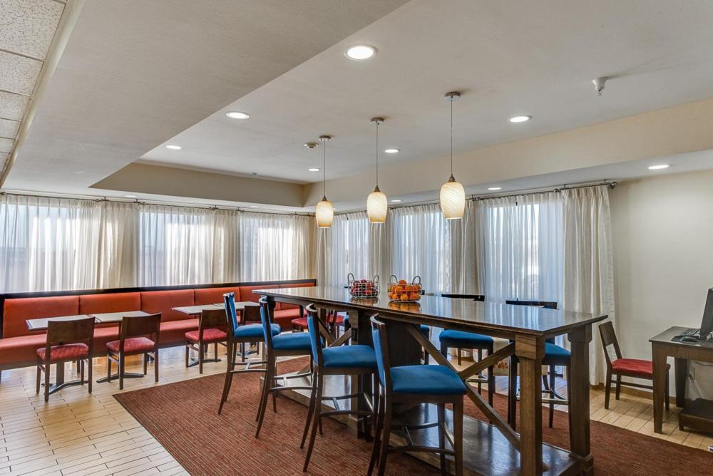 Baymont by Wyndham Oklahoma City/Quail Springs photo 7