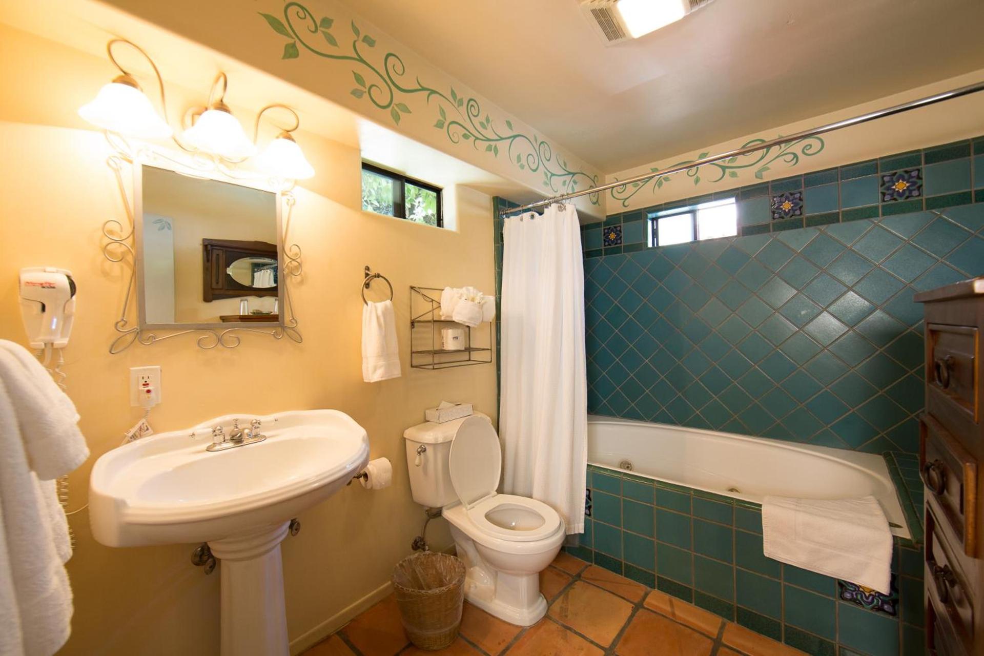 Blue Iguana Inn photo 49