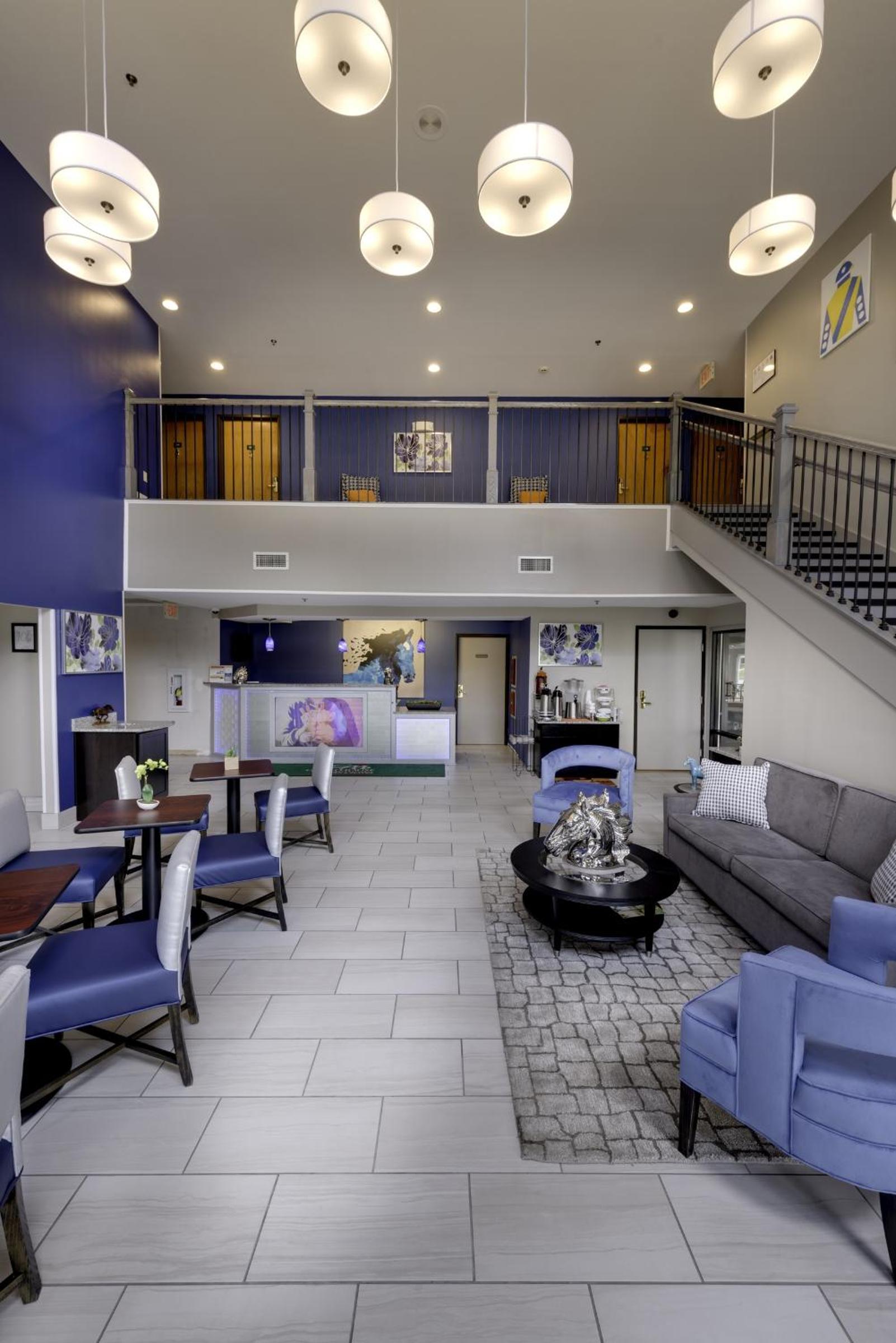Guesthouse Inn & Suites Lexington photo 6