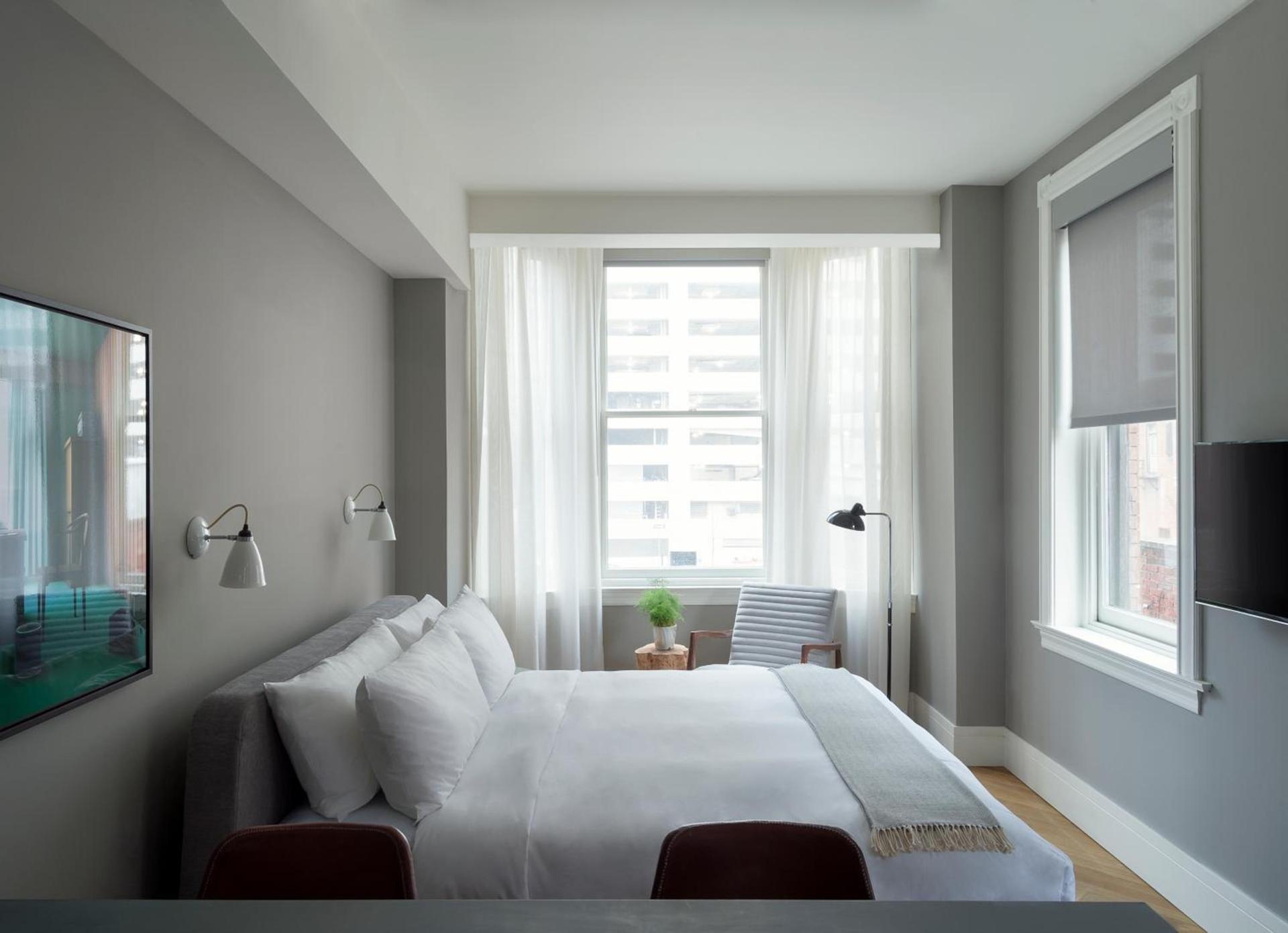 ROOST Rittenhouse photo 32