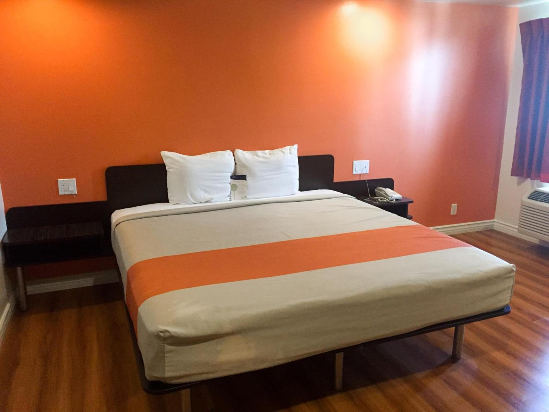 Motel 6 Gardena photo 43