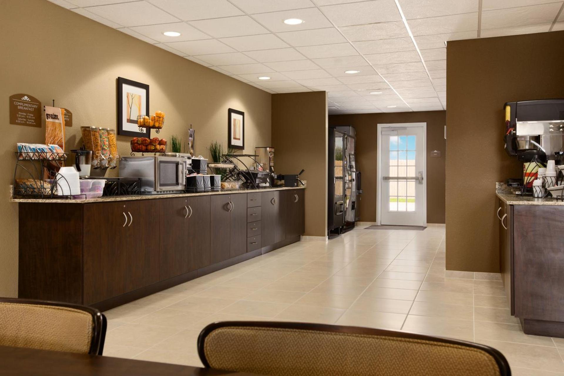 Microtel Inn & Suites Pleasanton photo 17