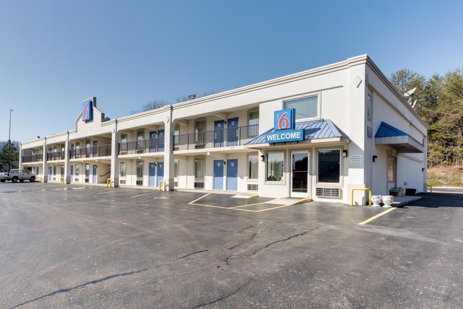 Motel 6-Kingston, TN photo 2