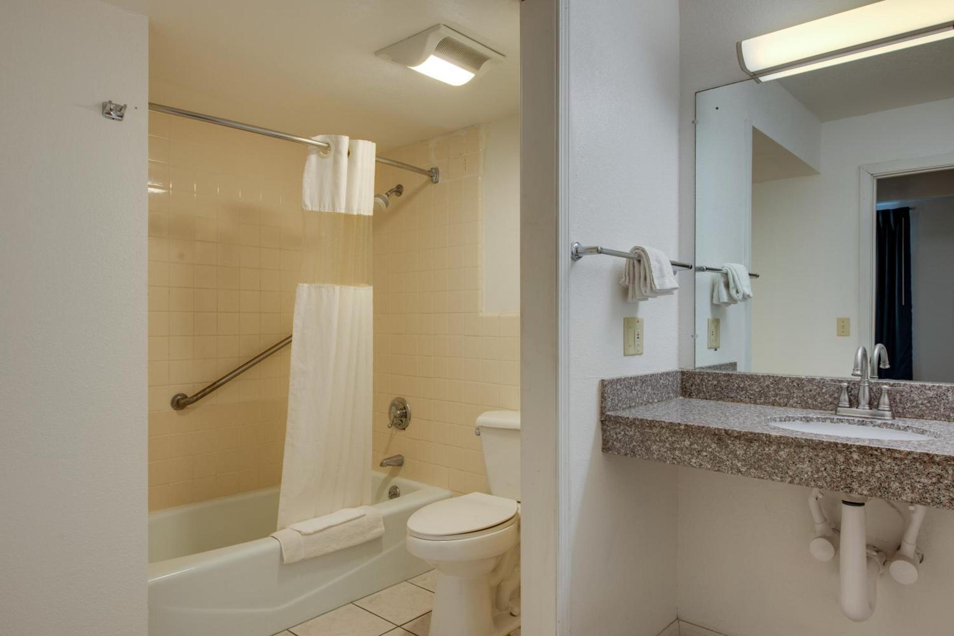 Motel 6-Kingston, TN photo 25