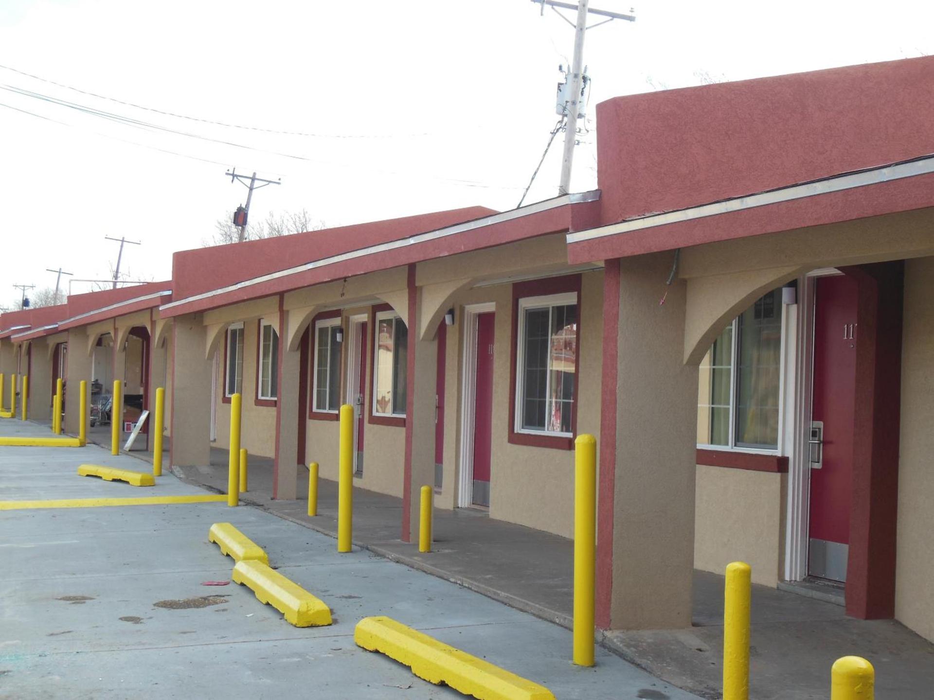 Route 66 Inn photo 3