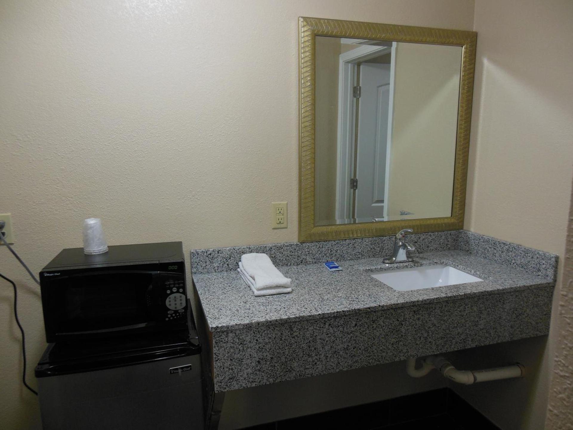 Route 66 Inn photo 9