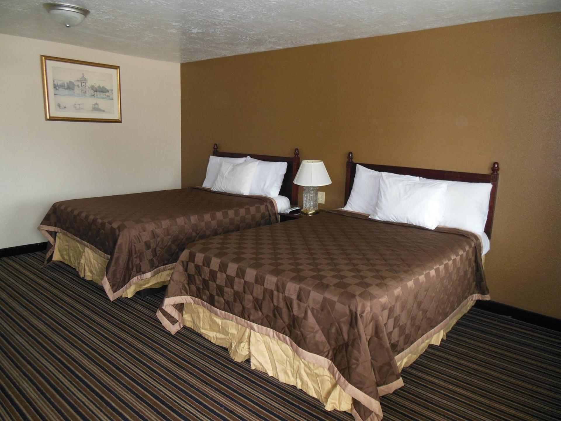 Route 66 Inn photo 22